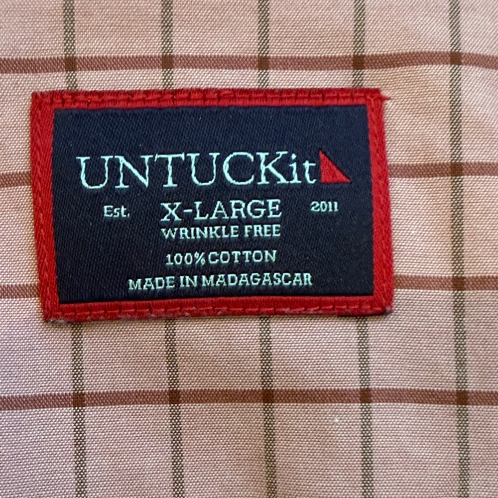 UNTUCKit Giacosa Wrinkle Free Long Sleeve Button Down Size XL - Picture 2 of 8